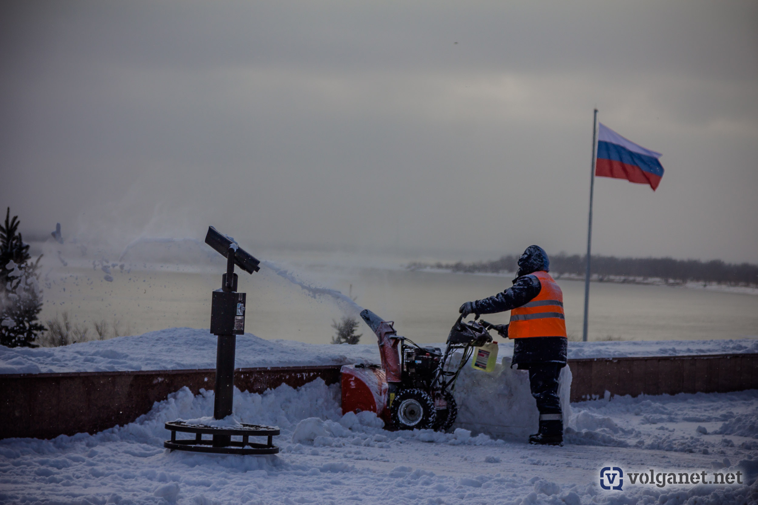 Метель в Волгоградской области сегодня видео. Волганет Волгоград. Ту 154 в Мороз пургу снег. Будет зимой 2023 году сильные Морозы в Палласовке.