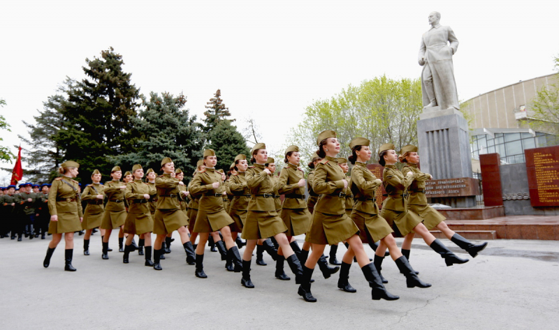 Сауны с девушками в Волгограде