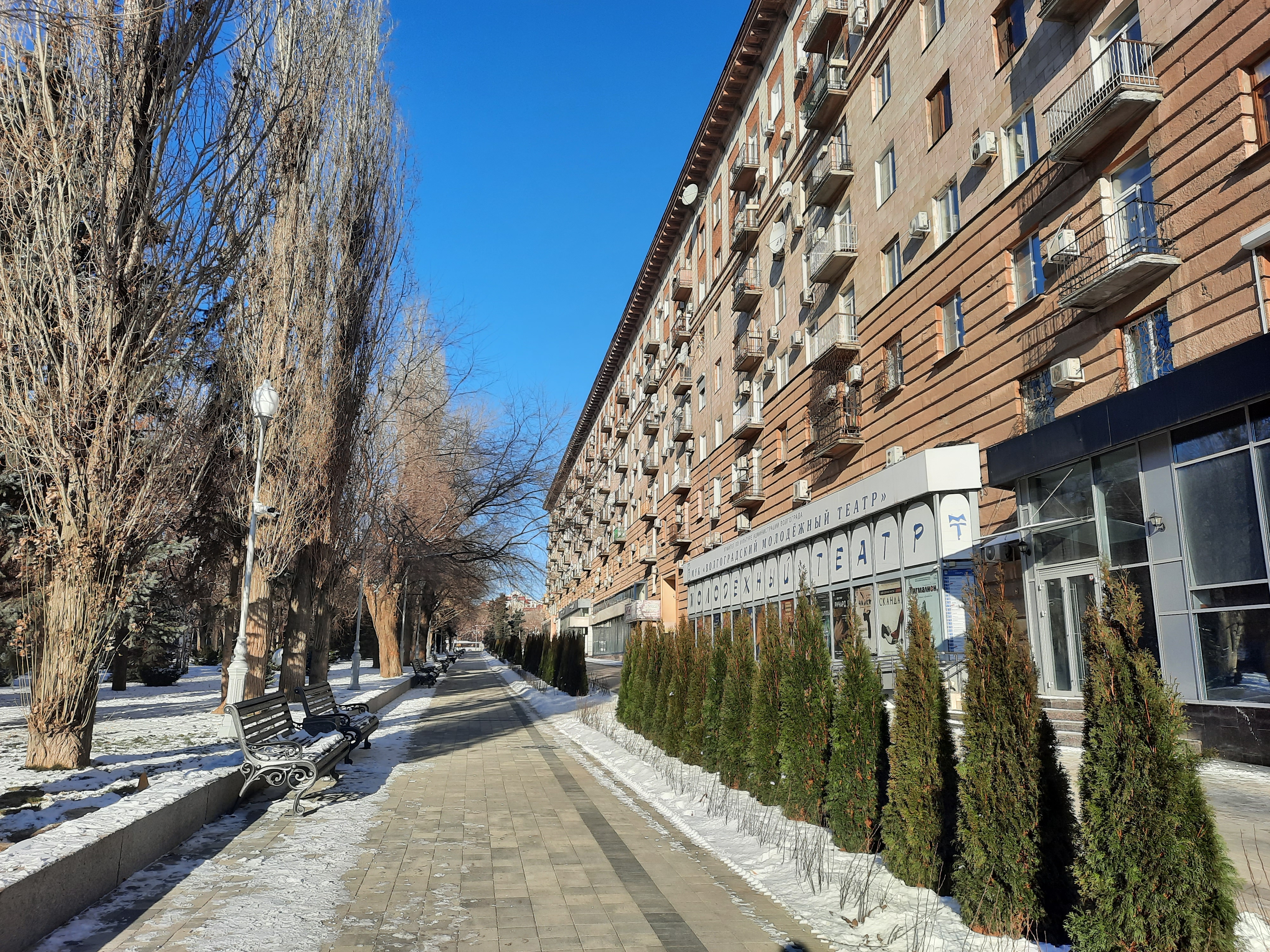 Рис Волгоград Улица Аллея Героев